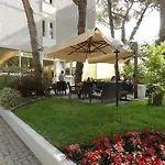 Meublè Zenith Hotel 3*