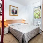 Meublè Zenith Hotel