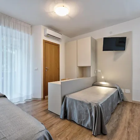 Meublè Zenith Hotel Lignano Sabbiadoro