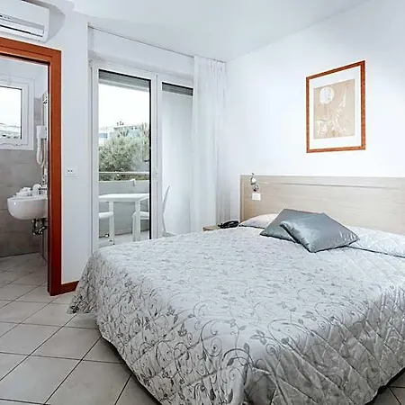 Meublè Zenith 3*