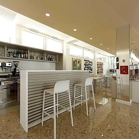 酒店 穆布雷杰妮酒店 利尼亚诺萨比亚多罗