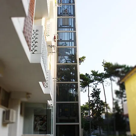 Meublè Zenith Lignano Sabbiadoro