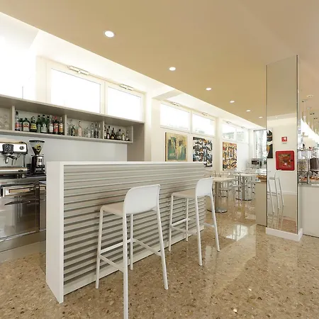 Hotell Meuble Zenith Lignano Sabbiadoro