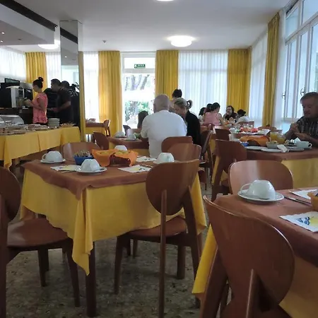 Hotell Meuble Zenith 3*