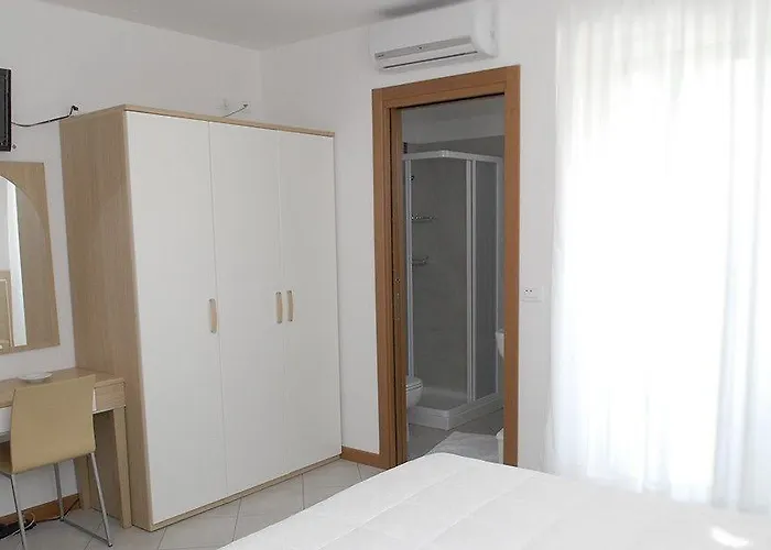 Meuble Zenith Hotel Lignano Sabbiadoro