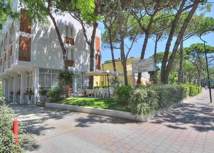 Hotel Meuble Zenith 3*